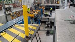 En las �ltimas semanas, en la planta de Bala�dos se ha llevado a cabo la excavaci�n de un foso de 440 metros c�bicos para albergar las nuevas instalaciones de apriete de ejes delanteros y traseros.