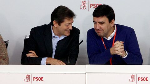 El PSOE elegir� a su nuevo l�der en mayo y celebrar� su congreso a mediados de junio