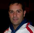 El t�cnico Juan N�cega.