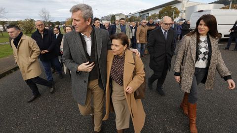 Alfonso Rueda con la alcaldesa de Viveiro, Mari�a Gueimunde, este martes durante la presentaci�n de la futura variante del municipio