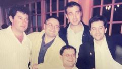 El grupo, junto a Pepe Seoane, en la �poca de �Con sabor a ensino�