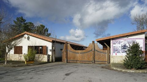 Centro ecuestre O Mundil de Cartelle