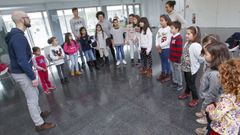 Coro de peque�os con voces grandes