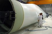 Imagen de archivo de las instalaciones de fabricaci�n de palas en Gamesa en As Somozas. 