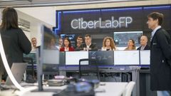 El conselleiro de Educaci�n, Rom�n Rodr�guez, este jueves en la presentaci�n de CiberLabFP.