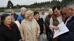Vecinos de Cortin afectados por el proyecto de la nueva lnea de tren para eliminar el baips de Betanzos.