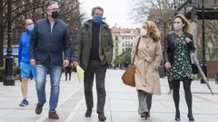 Encuentro de la presidenta del PP de Asturias, Teresa Mallada, el vicesecretario de Participacin, Jaime de Olano, con Pablo Gonzlez y Cristina Villanueva, del PP de Gijn