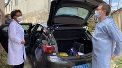 La�vacunaci�n a domicilio en el rural de Ourense
