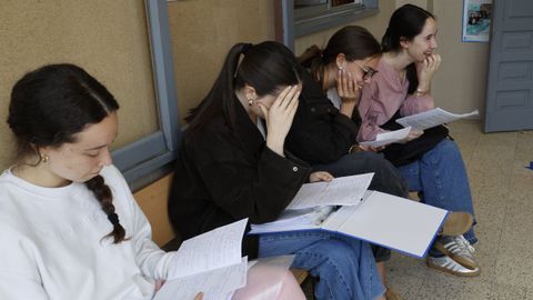 Primer d�a de la selectividad en el IES Vilar Ponte de Viveiro