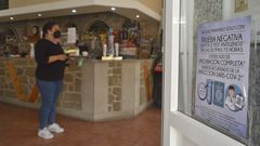 Para consumir en el interior de los locales hosteleros de Ribeira seguir� siendo necesario presentar un certificado