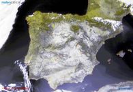 Imagen de hace unos minutos en el que se aprecian el manto de nubes sobre el noroeste