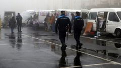 Se refuerza la vigilancia policial en el mercadillo de Santiago tras la reyerta entre clanes gitanos�