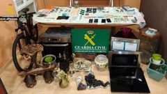 Operaci�n Zaguanes de la Guardia Civil en Boiro