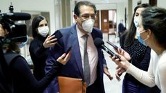 El juez Enrique Arnaldo, hoy, en los pasillos del Congreso.