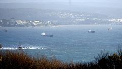 Barcos fondeados en la r�a de Ares durante un temporal