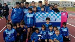 El grupo del Triatl�n Ferrol en el Nada e Corre
