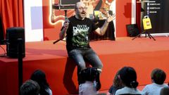 El mago de Sarria Roberto Lolo organiza el Festival de Maxia, que se celebrar� en agosto