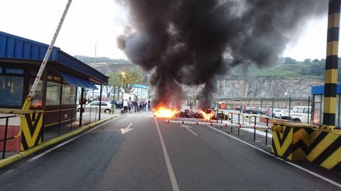 HUELGA EN ALCOA 