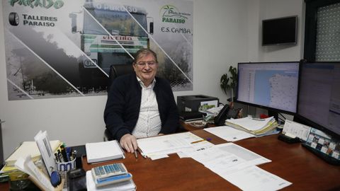 Amador Garc�a, de Transportes Para�so, dice con preocupaci�n: <span lang= gl >�O peor � que isto non para aqu�!�</span>