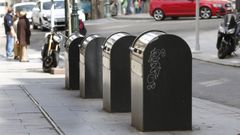 Imagen de archivo de contenedores subterráneos en Vigo