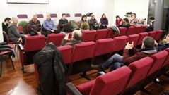 Anoche se celebr� la primera convocatoria de cara a hacer una candidatura ciudadana en O Barco
