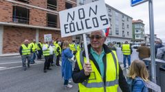 Protesta reciente en Coristanco contra el parque elico de Barallns, a cargo de vecinos de Cereo y de otras parroquias.