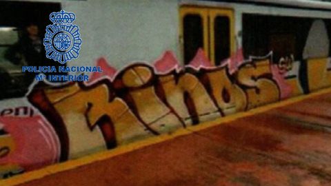 Pintadas en un vagón de tren