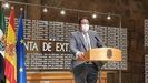 El vicepresidente segundo y consejero de Sanidad y Servicios Sociales, Jos� Mar�a Vergeles, en rueda de prensa tras el Consejo de Gobierno extraordinario de la Junta de Extermadura para endurecer las restricciones
