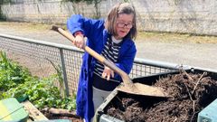Una de las chicas participantes en el proyecto. 