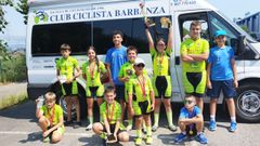Integrantes del club barbanzano en la competici�n.