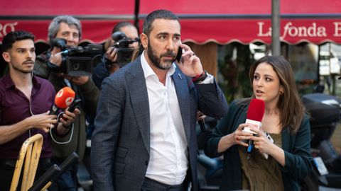 El empresario V&iacute;ctor de Aldama, a la salida de su declaraci&oacute;n en la la Audiencia Nacional.