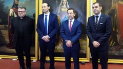 De izquierda a derecha: El abad del Santuario de Covadonga, Adolfo Mari�o; el consejero de Presidencia, Guillermo Mart�nez; el consejero de Educaci�n y Cultura, Genaro Alonso; y, el alcalde de Cangas de On�s, Jos� Manuel Gonz�lez