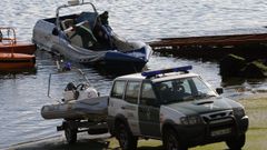 Una planeadora de Cambados que apareci� en el puerto de A Coru�a en el 2004.