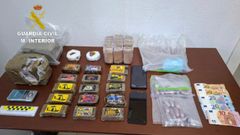 Mercanc�a intervenida por la Guardia Civil.
