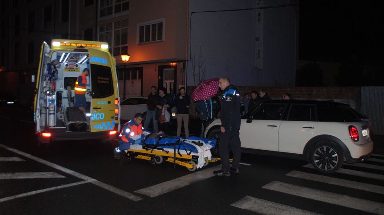 Al hospital una mujer tras ser atropellada en un paso de peatones en ...