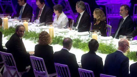 Torra solo saludo fugazmente al rey antes de que comenzara la cena inaugural del Mobile World Congress