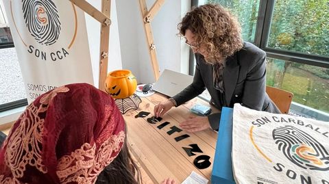 <span lang= gl >Actividade do CCA, hai uns das no Mercado Municipal</span>