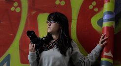 �Una foto dura te ayuda a tomar conciencia de lo que pasa�, explica la fotoperiodista coru�esa Cristina P�rez Parapar. 