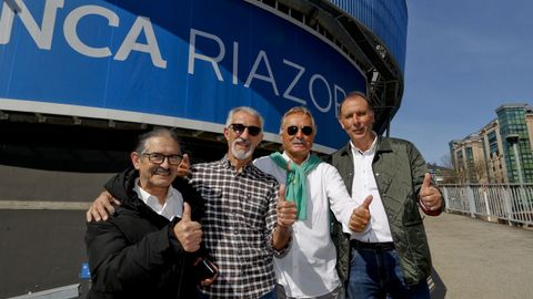 De izquierda a derecha, Andrs Pardo, Jos Manuel Traba, Ramn Pia y Carlos Ballesta, exjugadores del Dpor que ascendieron en los aos 80