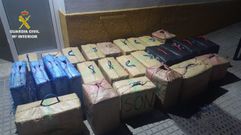 Un alijo de hach�s en C�diz, en una imagen de archivo