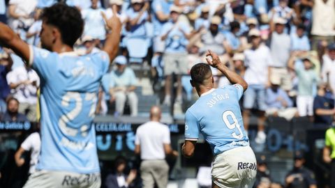 Jutgl� y Hugo �lvarez celebran el gol del Celta.