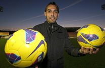 El castellonense Miguel �ngel Tena est� ansioso por ponerse a trabajar con la nueva plantilla racinguista. 