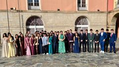 Alumnos de segundo de bachillerato del IES Fernando Wirtz, en A Maestranza