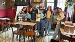 <span lang= gl >Actividade do colectivo Mestas non caf&eacute; Pinz&oacute;n, nunha presentaci&oacute;n literaria</span>