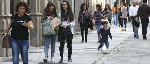 La mayor�a de los candidatos subrayan la ligaz�n entre la salud del comercio local y la consecuci�n de una ciudad atractiva. 