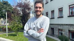 El profesor Esteban Jove, de la EPEF, coordina la Olimpiada Rob�tica