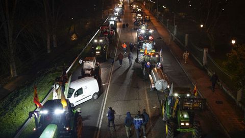 Contin�a el corte del acceso a la ciudad