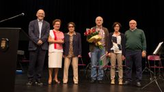 Maruja Castro, tercera por la izquierda