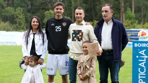 Partido de Tercera Federación entre el Boiro y el Compostela en el Campo municipal de Barraña