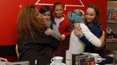 Firma de discos de Sweet California en la Fnac
